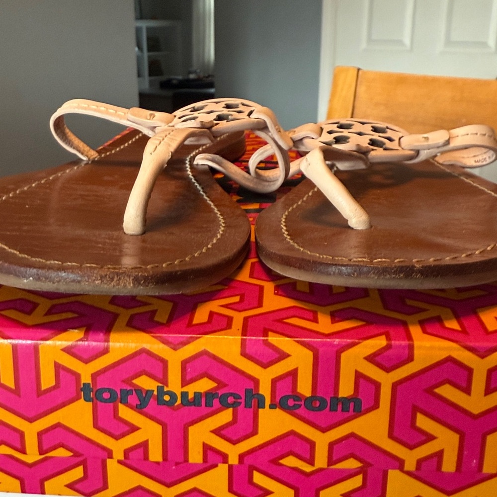 Tory Burch Ballet Pink Gabriel Flat Thong Sandals - Picture 7 of 8
